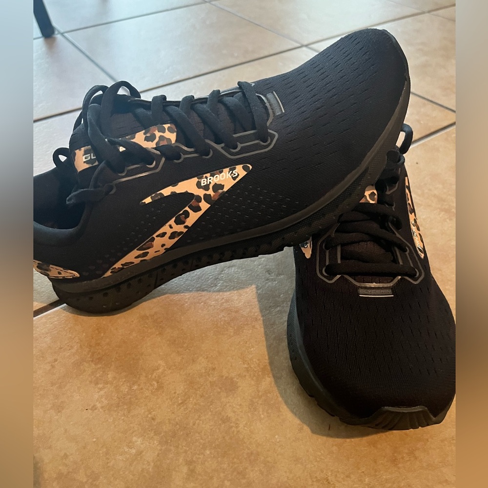 Brooks Glycerin 18